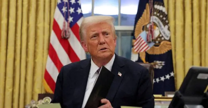 Tổng thống Trump lên tiếng vụ Nga tập kích Ukraine