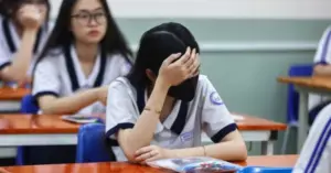 Siết chặt quản lý dạy thêm theo Thông tư 29 và những vấn đề phát sinh từ thực tế