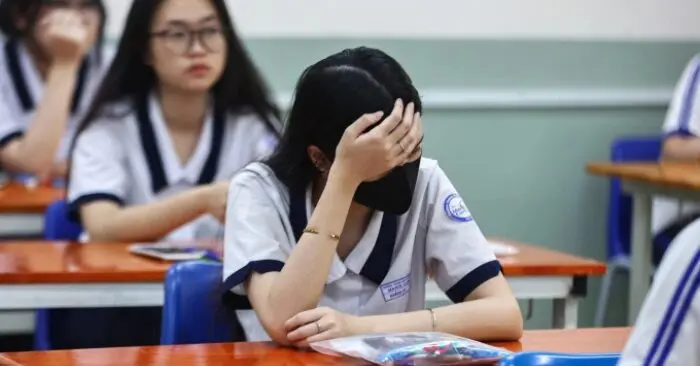 Siết chặt quản lý dạy thêm theo Thông tư 29 và những vấn đề phát sinh từ thực tế