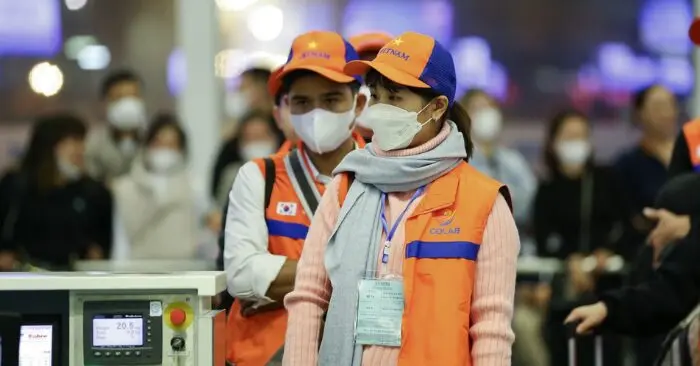 Xuất khẩu lao động: Liệu quy định giá trần có giúp minh bạch thị trường