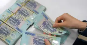 Đề xuất miễn thuế thu nhập cá nhân khi sang tên sổ đỏ cho người thân