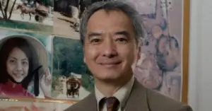 Giáo sư Ngô Vĩnh Long