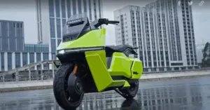 Mẫu xe máy điện Omo X tự thăng bằng nhờ con quay hồi chuyển sẽ nhận đặt hàng tại Indonesia cuối tháng 4 và chính thức ra mắt vào tháng 5.