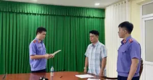 Vụ nữ sinh Vĩnh Long: Hai cựu công an bị bắt vì không truy cứu tội phạm