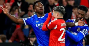 Chủ tịch FIFA đề xuất