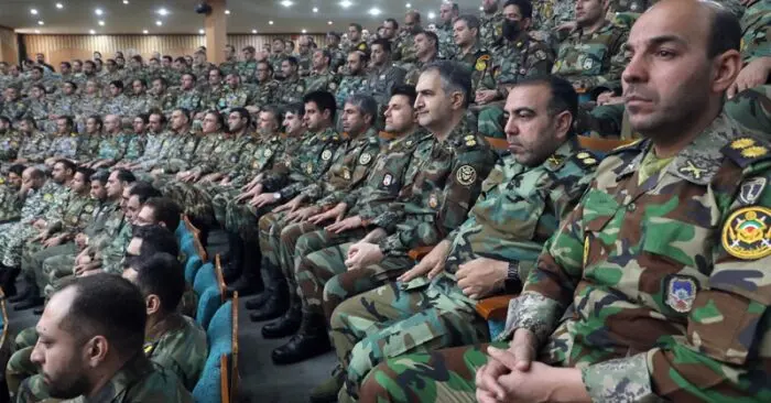 bộ máy quyền lực Iran
