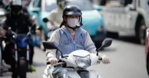 Thời tiết hôm nay ngày 28/3: Nắng nóng bao trùm cả hai miền.