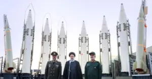 kho tên lửa đạn đạo của Iran
