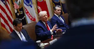 Căng thẳng Mỹ - Iran: Iran ngừng đối thoại trực tiếp sau tối hậu thư của ông Trump