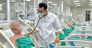 Bệnh viện nhiệt đới trung ương cảnh báo nhiều ca cúm B suy hô hấp nặng