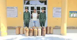 An Giang phát hiện các vụ vận chuyển xăng dầu qua biên giới
