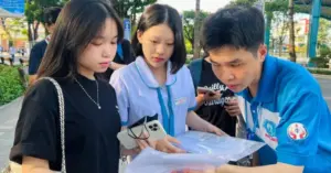 Sáng nay, gần 140.000 thí sinh bước vào kỳ thi đánh giá năng lực lớn nhất cả nước