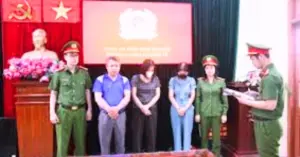 Thực phẩm bẩn trường học: Khởi tố cựu hiệu trưởng nhận hối lộ tuồn thịt bệnh