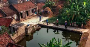 Khi nào ta không còn cần khóa cửa, then cài?