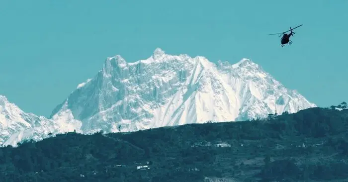 Nepal: Bê bối lừa đảo cứu hộ du khách bằng trực thăn