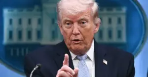 Trump - Iran: Tổng thống Mỹ tuyên bố thắng lợi và muốn thu lợi từ dầu