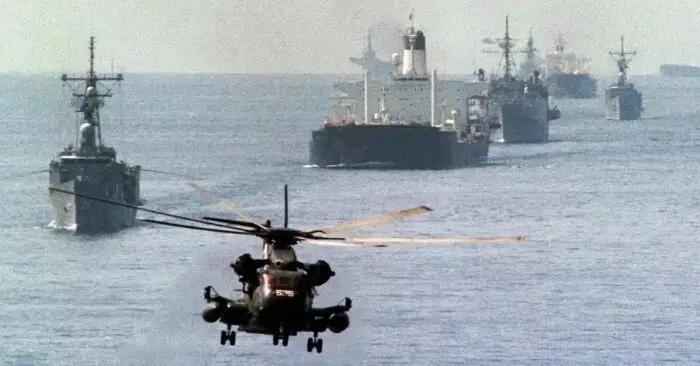 Chiến dịch Tự do: Mỹ hộ tống tàu qua Hormuz và bài toán hạ nhiệt Trung Đông