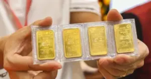 Giá vàng thế giới lập đỉnh mới giữa kỳ vọng hòa bình Mỹ - Iran