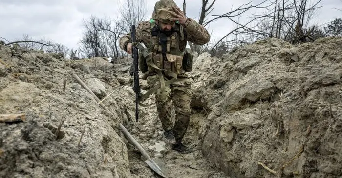 Đàm phán hòa bình Ukraine: Nga ra tối hậu thư về việc rút quân tại Donbass