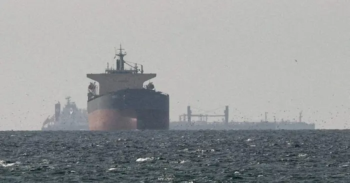 Đàm phán Mỹ - Iran: Xung đột quân sự tại Hormuz đe dọa tiến trình hòa bình