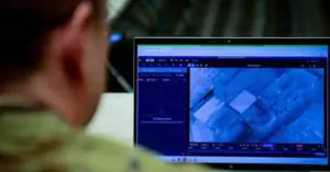 Trí tuệ nhân tạo: Cách Mỹ tấn công nghìn mục tiêu Iran mỗi ngày