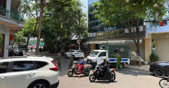 Người đàn ông cầm dao: Giải cứu thành công tại Đắk Lắk