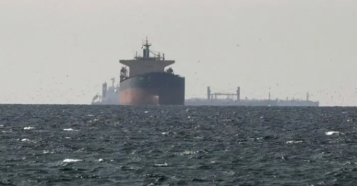 Căng thẳng eo biển Hormuz: Phân tích quyền kiểm soát và phản ứng quốc tế