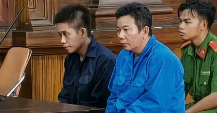 Đánh chết người qua đường
