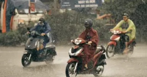 Thời tiết Việt Nam: Miền Bắc ngập lụt trước đợt nắng nóng diện rộng