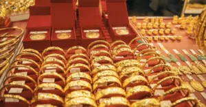 Giá vàng: Thế giới đi ngang và kịch bản năm nghìn USD cuối năm