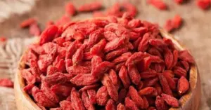Kỷ tử: Giá trị dinh dưỡng và lợi ích sức khỏe của kim cương đỏ