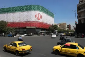 Mỹ công bố thỏa thuận hòa bình 14 điểm với Iran, đề cập eo biển Hormuz, trừng phạt và hồ sơ hạt nhân.