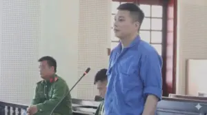 Vận chuyển trái phép hơn 9,3 kg ma túy từ châu Âu về Việt Nam ngụy trang tinh vi trong hộp sữa bột, người đàn ông tại Nghệ An lĩnh án tù chung thân. Xem ngay!