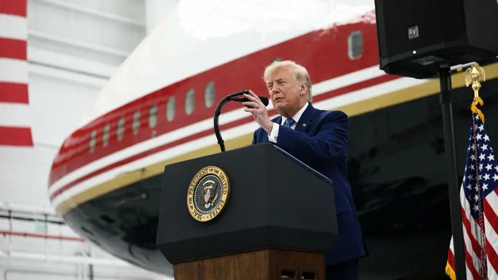 Tổng thống Trump ra "tối hậu thư" cho Iran, động thái thu hút sự chú ý quốc tế và làm nóng diễn biến quan hệ Mỹ - Iran.