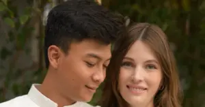 Cô gái Đức