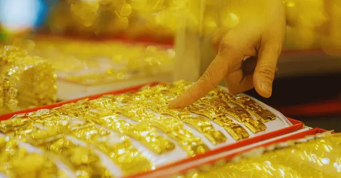 Giá vàng: SJC lao dốc mạnh hướng về mốc 150 triệu đồng