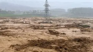 Hỏa tốc ứng phó mưa lớn ở miền Bắc, các địa phương tăng cường phòng chống thiên tai, giảm thiểu thiệt hại do mưa lũ gây ra.