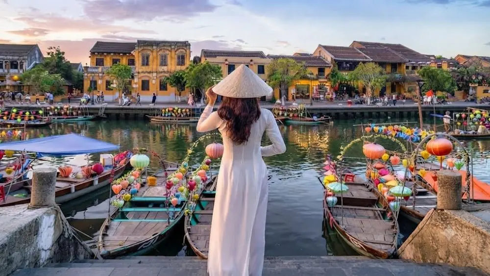 Hội An trở thành đại diện duy nhất của Việt Nam lọt Top 5 thành phố tốt nhất thế giới năm 2026. Xem ngay những trải nghiệm hấp dẫn tại phố cổ di sản này.