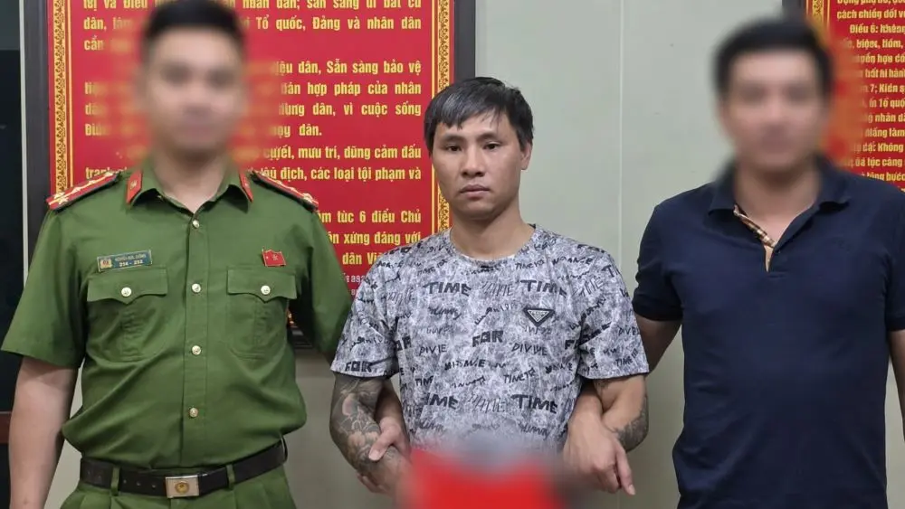 Bắt giữ đối tượng truy nã đặc biệt nguy hiểm tại Hải Phòng sau thời gian lẩn trốn, vụ việc được bàn giao để tiếp tục xử lý theo quy định.