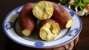 Sai lầm thường gặp khi ăn khoai lang có thể làm giảm giá trị dinh dưỡng và ảnh hưởng sức khỏe. Tìm hiểu cách ăn đúng để nhận tối đa lợi ích.