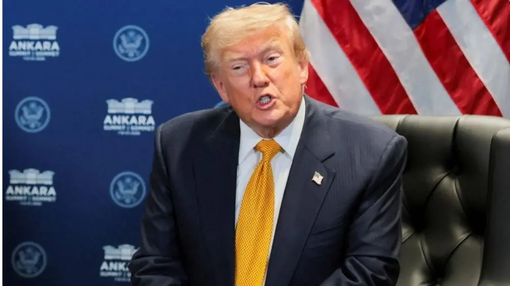 Tổng thống Trump tuyên bố Mỹ sẵn sàng đàm phán nhưng cho rằng lệnh ngừng bắn với Iran đã chấm dứt. Xem diễn biến mới nhất.