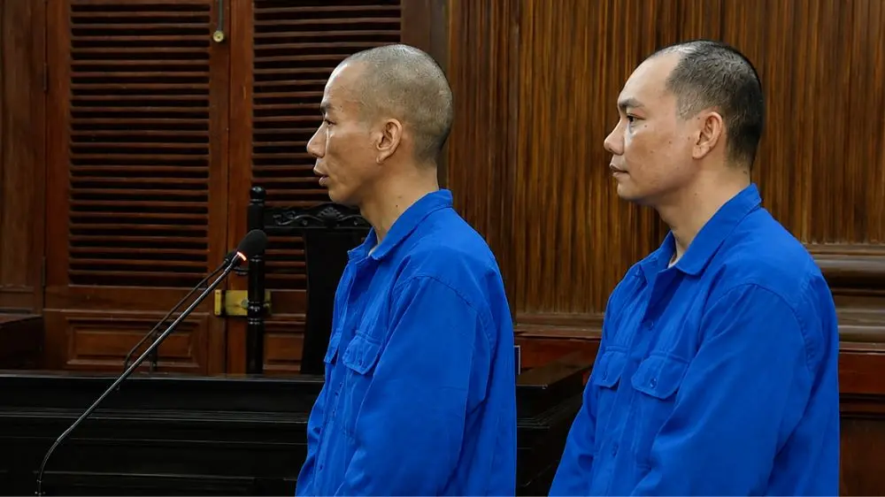 Giám đốc Công ty Nhà Tiến Phát Ngô Sĩ Linh lĩnh án tù chung thân vì lừa đảo nhà đầu tư, cùng đồng phạm phải bồi thường hơn 102 tỷ đồng.
