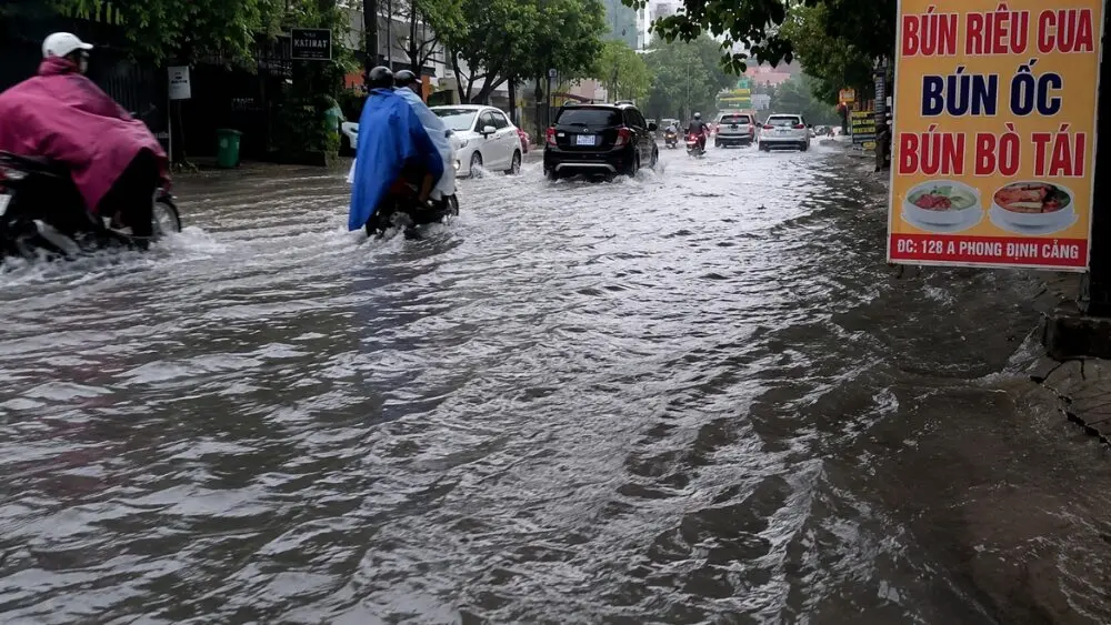 Nghệ An đẩy nhanh giải ngân vốn dự án hạ tầng ưu tiên, góp phần giảm ngập đô thị và nâng cao khả năng thích ứng biến đổi khí hậu.