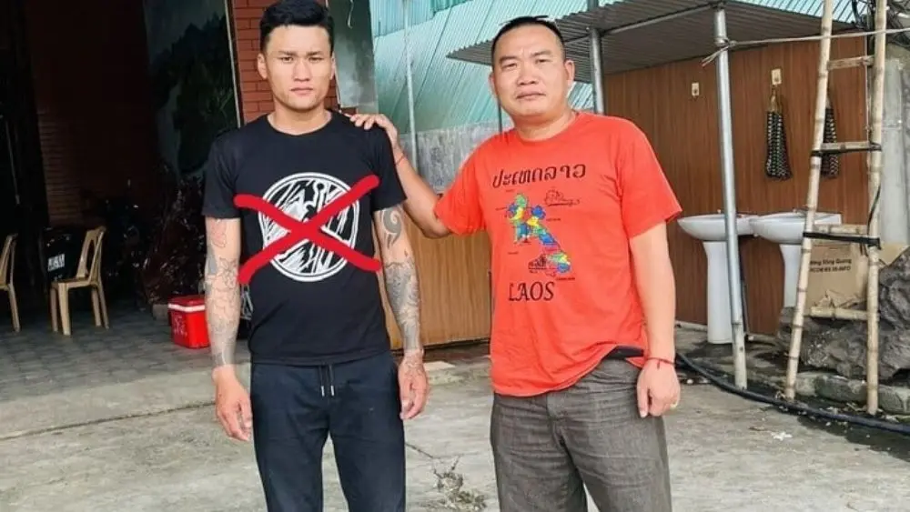 Công an Nghệ An vận động thành công 2 đối tượng truy nã ra đầu thú, trong đó có người lẩn trốn ở nước ngoài. Xem chi tiết vụ việc.
