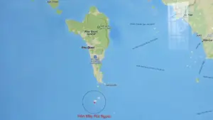 Ca nô du lịch bị lật trên vùng biển Phú Quốc, lực lượng chức năng khẩn trương tìm kiếm 12 người rơi xuống biển.