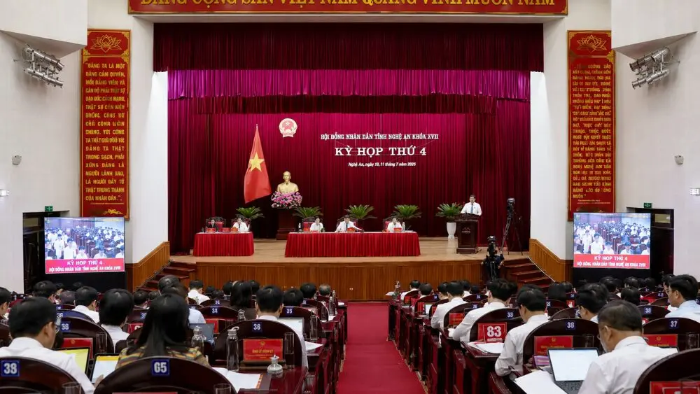 Kỳ họp thứ Tư HĐND tỉnh Nghệ An khóa XIX bàn nhiều quyết sách quan trọng, tạo động lực hiện thực hóa mục tiêu tăng trưởng hai con số.