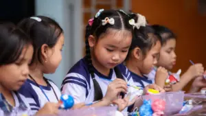 Đề xuất miễn, giảm học phí cho gia đình sinh hai con gái nhằm góp phần giảm mất cân bằng giới tính khi sinh, đang được Bộ Y tế lấy ý kiến