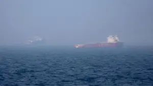 Eo biển Hormuz đối mặt nguy cơ thay đổi lâu dài sau xung đột Iran, tác động đến an ninh hàng hải và thị trường năng lượng toàn cầu.