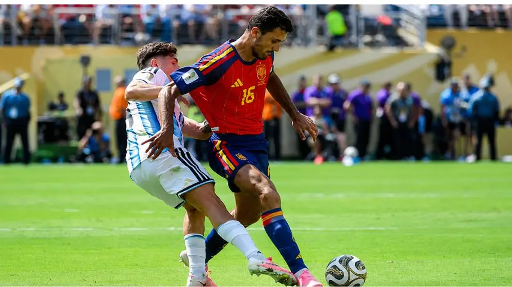 Rodri vượt qua Messi để giành danh hiệu Cầu thủ xuất sắc nhất World Cup 2026 sau khi góp công lớn đưa Tây Ban Nha lên ngôi vô địch.