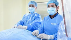 Việt kiều về Việt Nam phẫu thuật u máu gan thành công, thoát nguy cơ biến chứng nhờ can thiệp y khoa kịp thời.